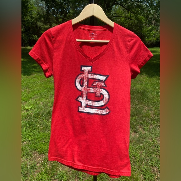 Genuine Merchandise Tops - St. Louis Cardinals V-Neck Performance Tee